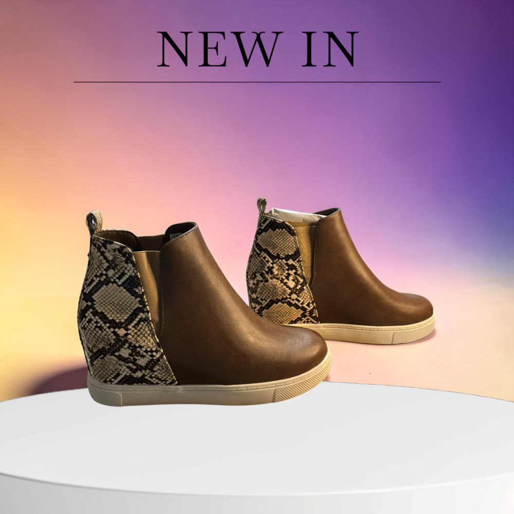 Tinstree Brown Faux Leather and Snakesprint Wedge Ankle Boots Size 10